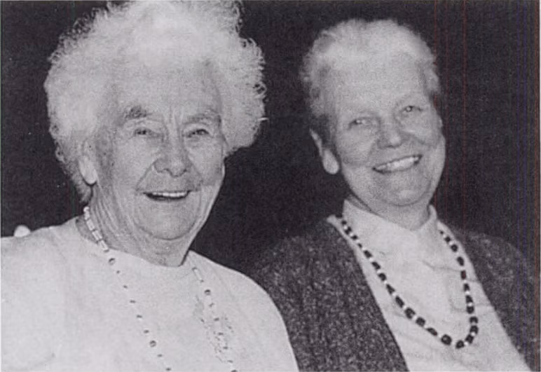 Katharina Schroth e Christa Lehnert-Schroth, criadoras da história do Método Schroth
